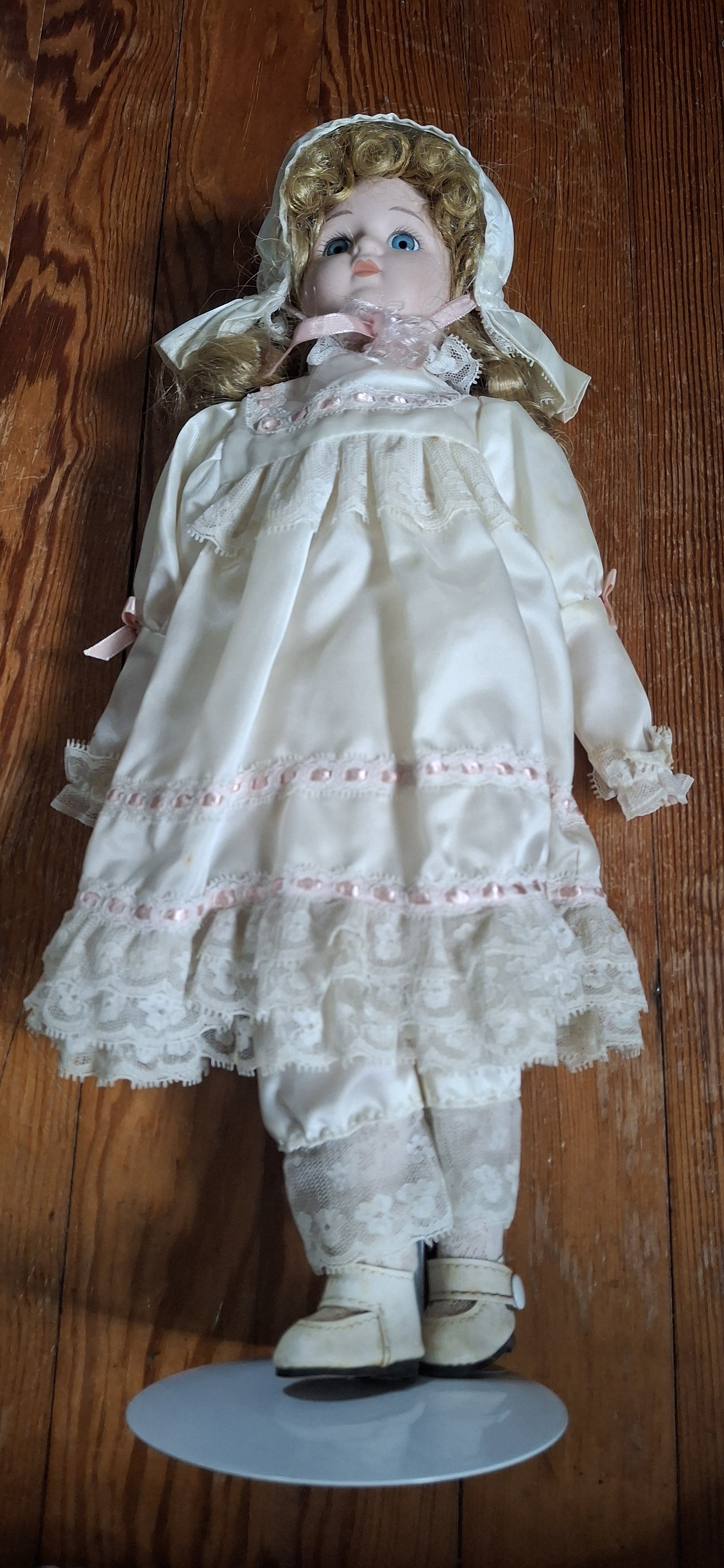 Porcelain Doll — appraisal value $50 - $75