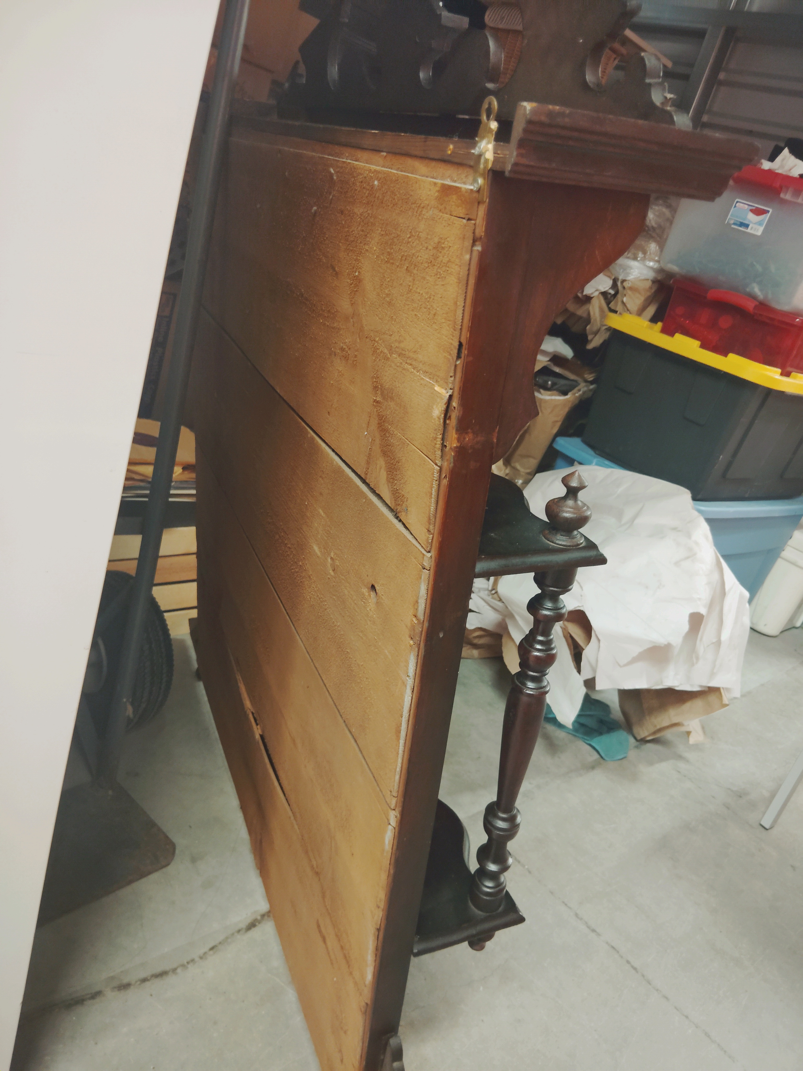 Antique Victorian VINTAGE mantel stand 