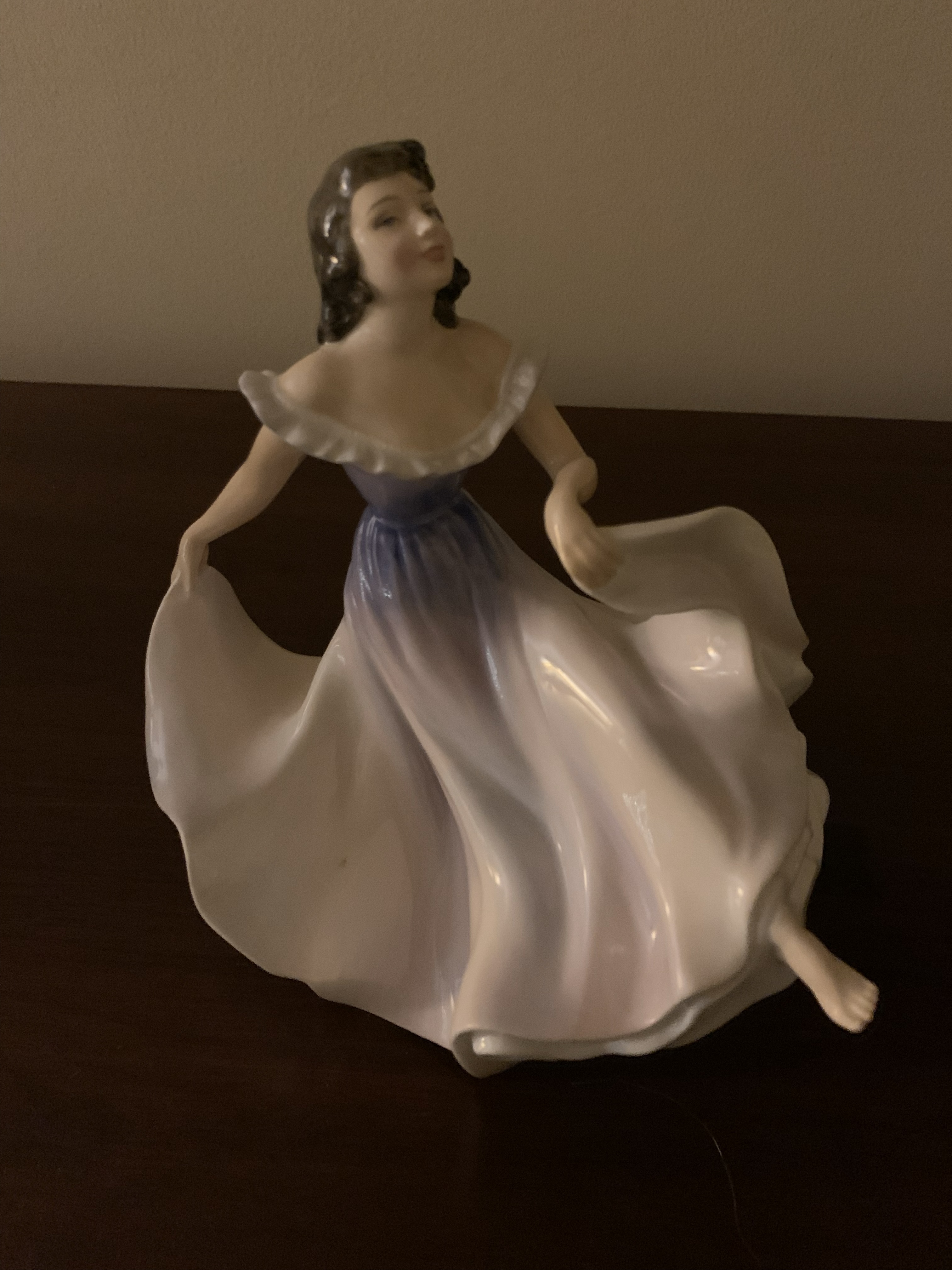 figurine