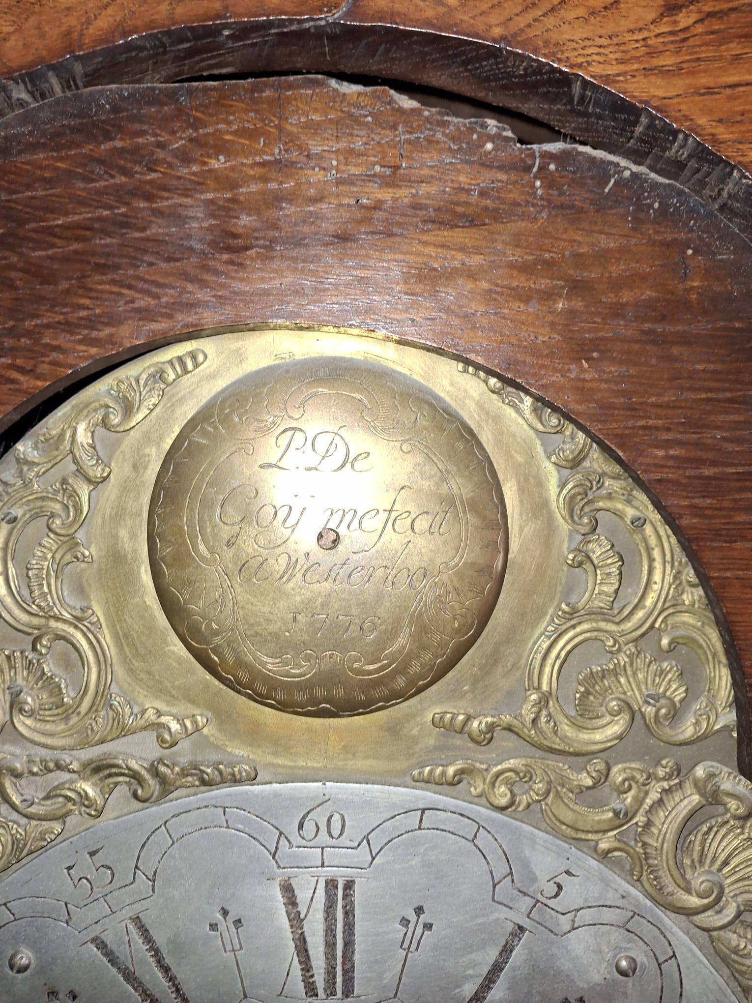 grandfather clock (called also a longcase clock, tall-case clock, grandfather's clock, hall clock or floor clock)