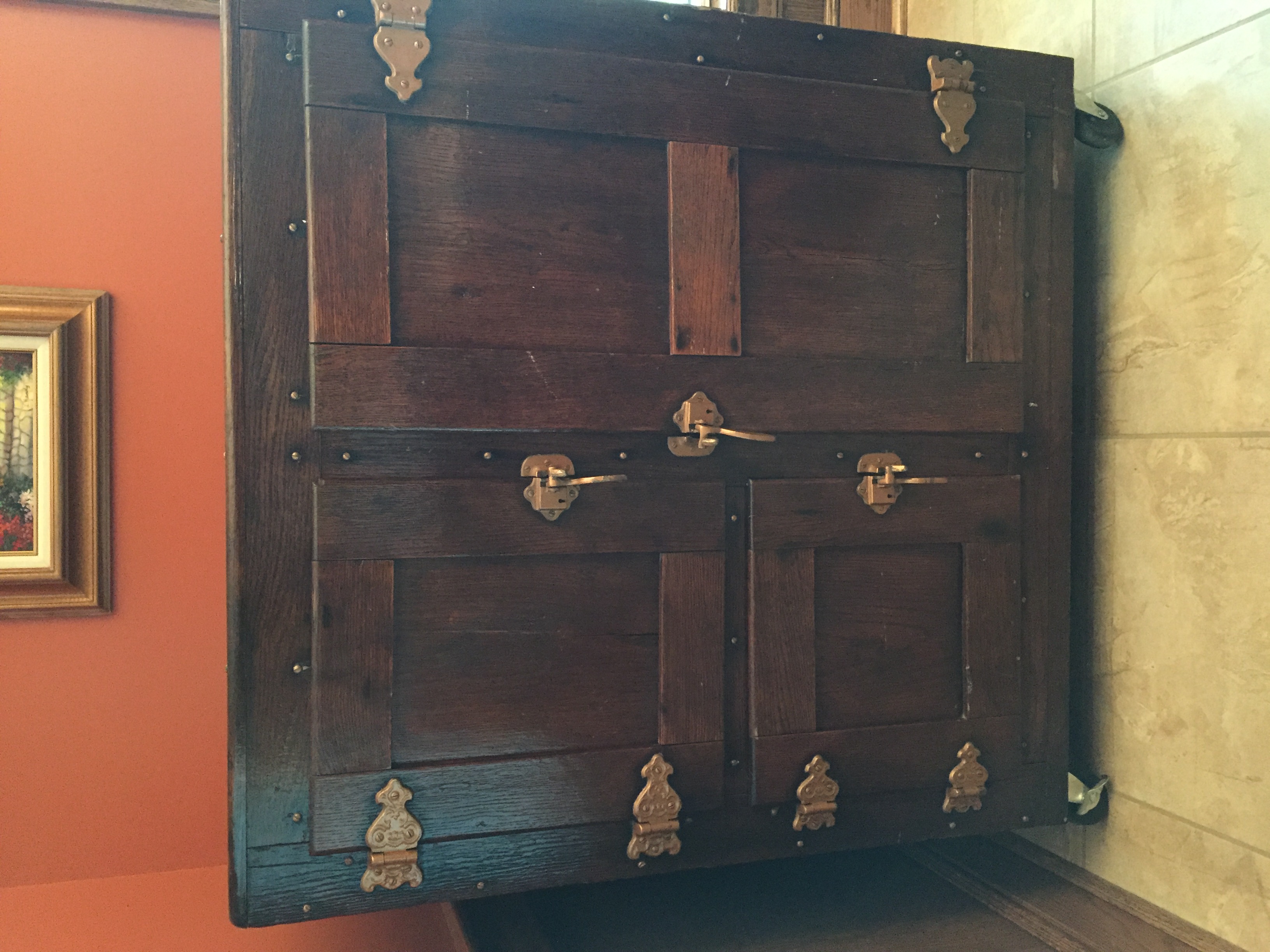 Antique wooden icebox InstAppraisal