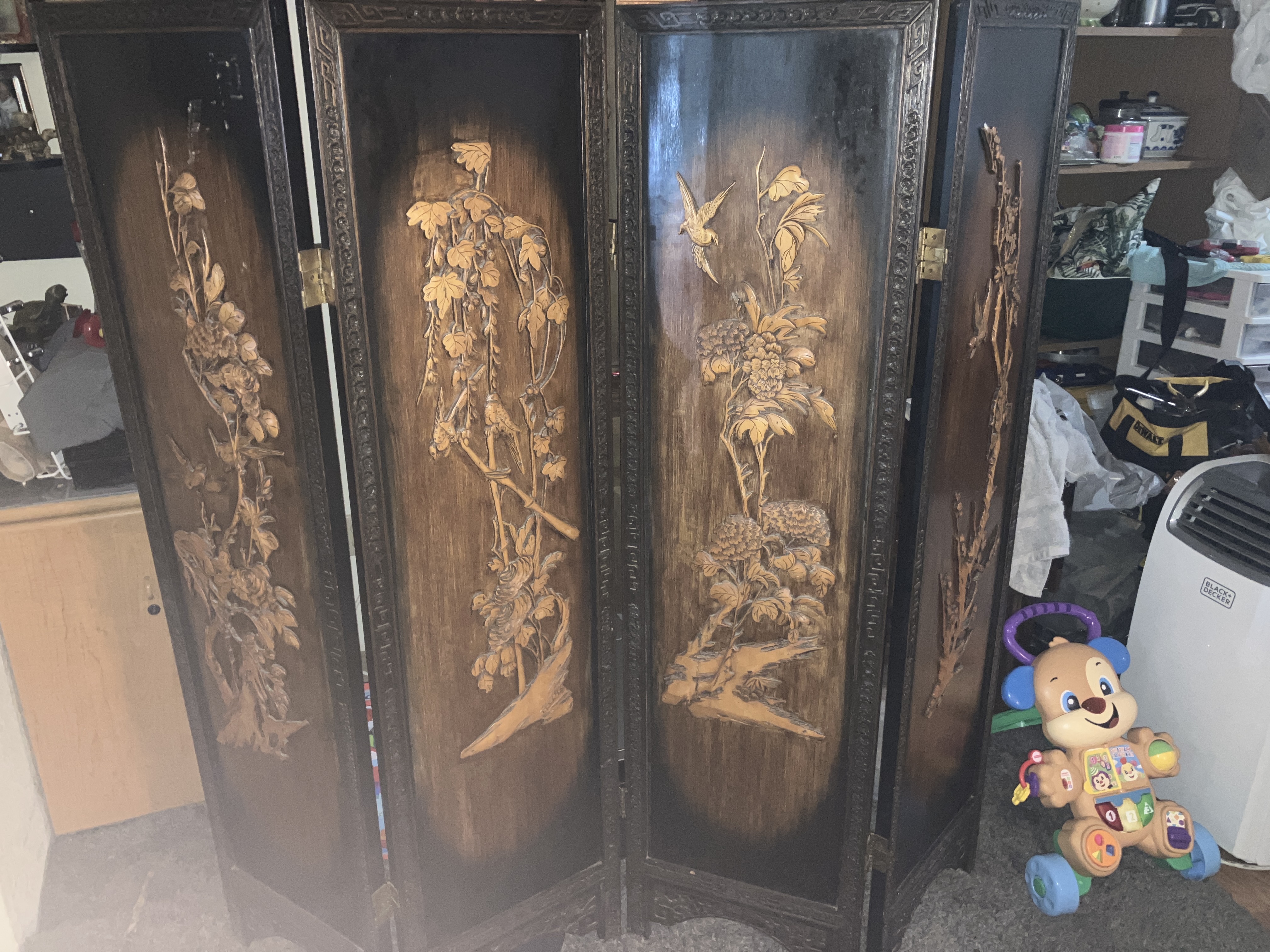 20th century Chinese hand carved room divider