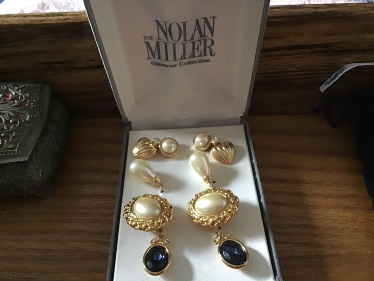 Vintage never worn jewelry