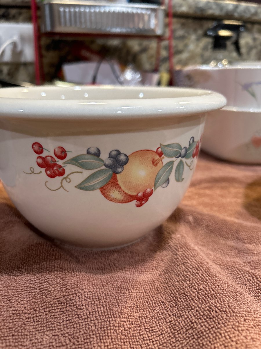 Franciscan Decorative Fruit Bowl