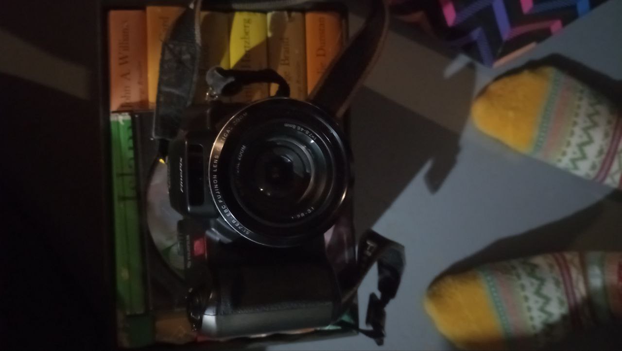 Fujifilm FinePix S602 Zoom Digital Camera