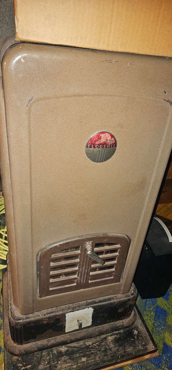 Florence Vintage Heater