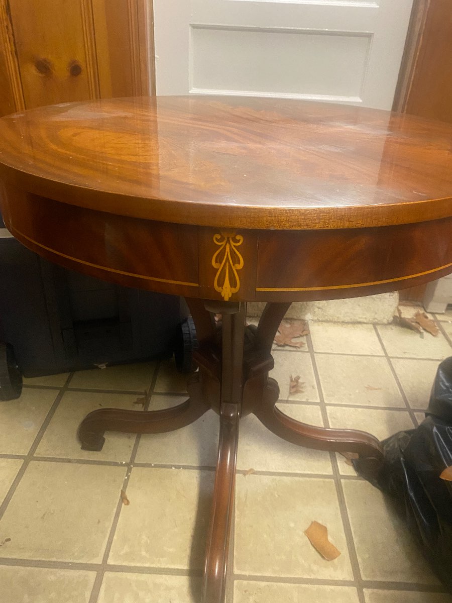 Round Inlaid Mahogany Table