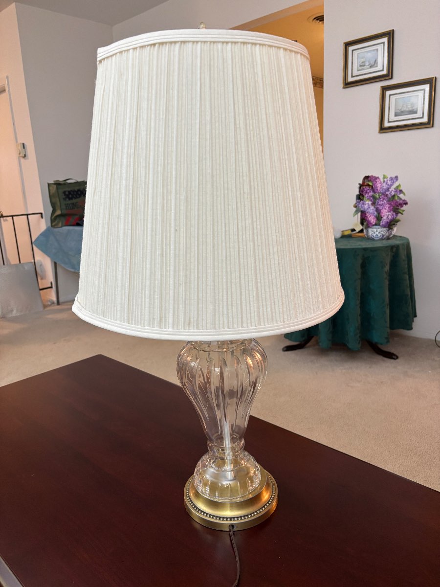 Vintage Table Lamp — appraisal value $75 - $125