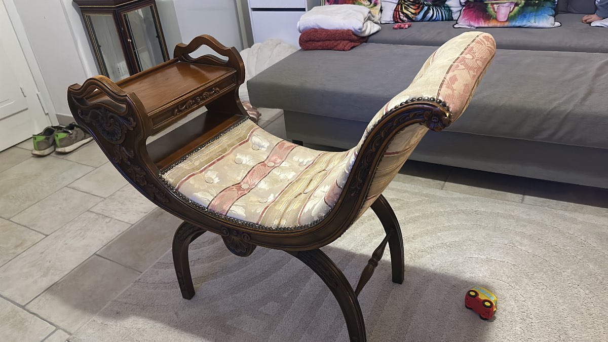 Victorian-Style Chair — appraisal value $250 - $350