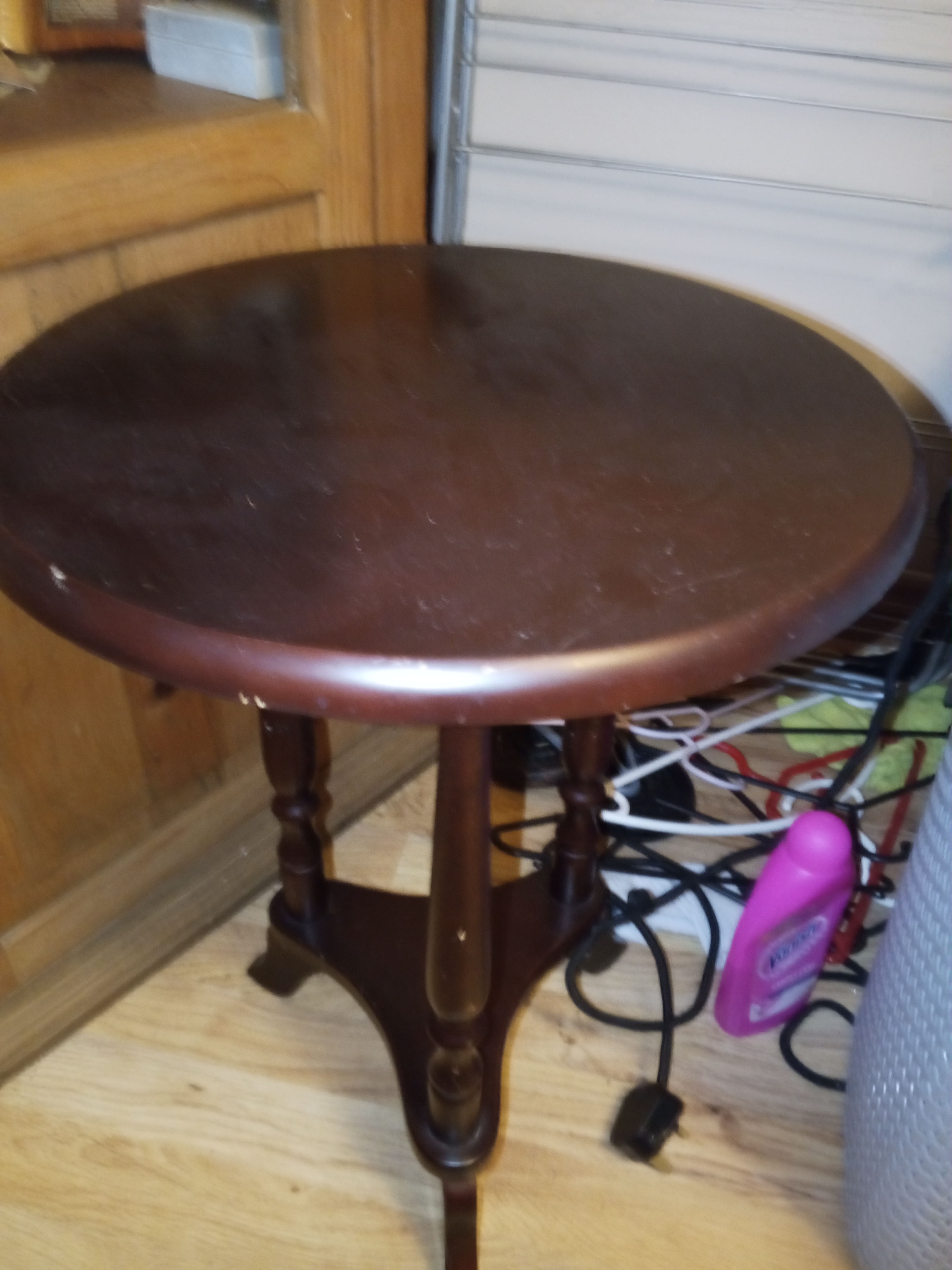 Mahogany Phone Stand