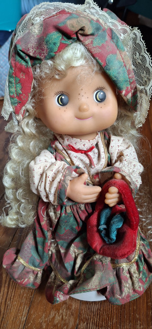 Animated Motionette Doll by Padma