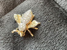 Bee Brooch