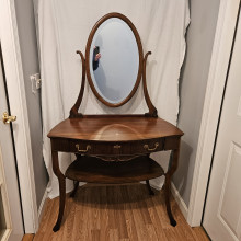 Antique Mahogany Vanity w/ Swivel Mirror