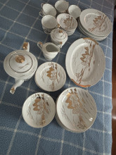 Kutani china hand painted dinnerware