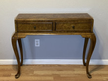 American Of Martinsville Burl Queen Anne Style Writing Table