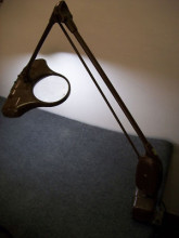 Dazor vintage magnifying lamp
