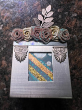 Parvenue mini metal frame