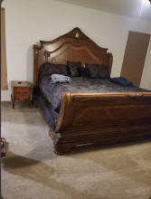 Cortina California King Sleigh Bed in Honey Walnut