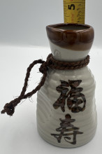 Sake pour bottle