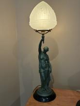 statue Lamp