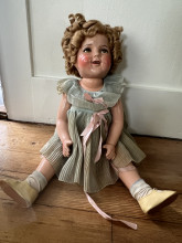 Vintage 1930s Shirley Temple Doll 18”