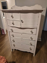 Rivers Furniture Chest of Drawers