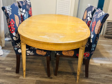 Mid-Century Modern Dining Table and Chairs Set
