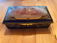 Decorative Porcelain Trinket Box