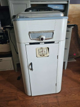 Westinghouse Roaster-Oven by Westinghouse Electric Corporation