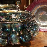 Plate with bunch bowl for impression of the size