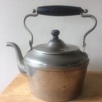 heinrichs tea kettle