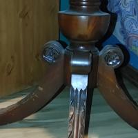 Legs with metal ends 