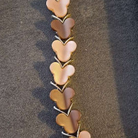 Analyzing Your Item...