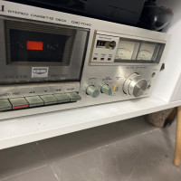 Analyzing Your Item...