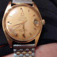 Analyzing Your Item...