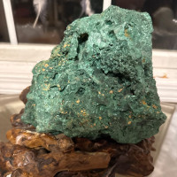 Analyzing Your Item...