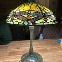 Tiffany lamp