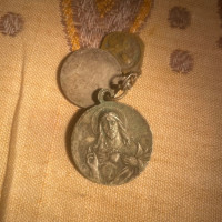 Analyzing Your Item...