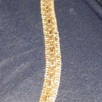 Analyzing Your Item...