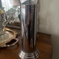 Analyzing Your Item...