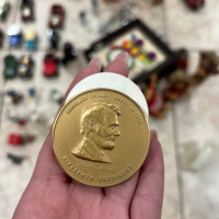 Analyzing Your Item...