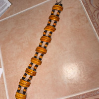 Analyzing Your Item...