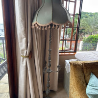 Analyzing Your Item...