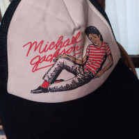 Analyzing Your Item...