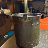 Analyzing Your Item...