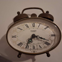 Analyzing Your Item...