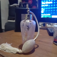 Analyzing Your Item...